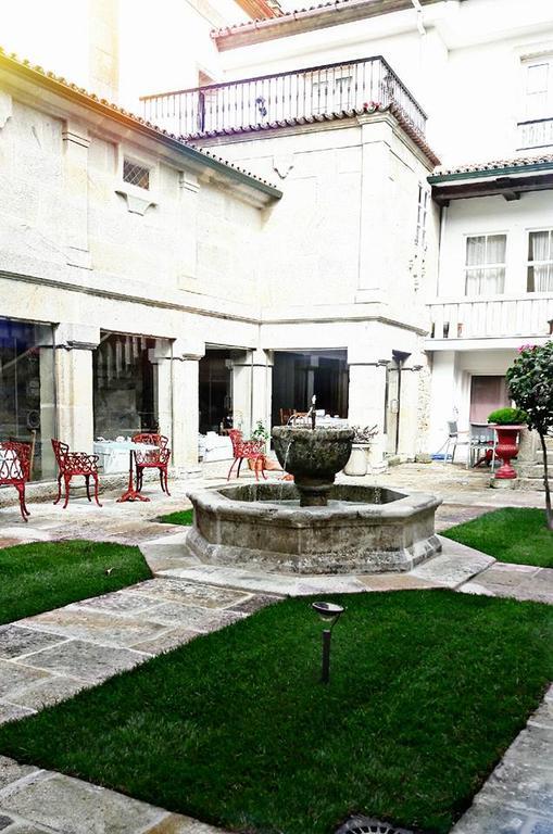 Hotel Monumento Convento De San Benito А-Гуарда Экстерьер фото